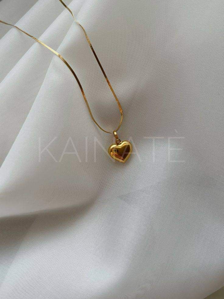 Golden Heart Pendant – Trendy, Waterproof & Tarnish-Free